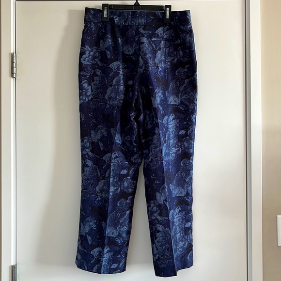 Elizabeth and James silk pants - Picture 2 of 9